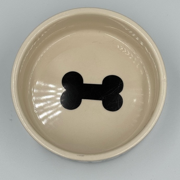 PetRageous Distressed Stoneware Dog Food Bowl with 2-Cup Capacity - Picture 3 of 5